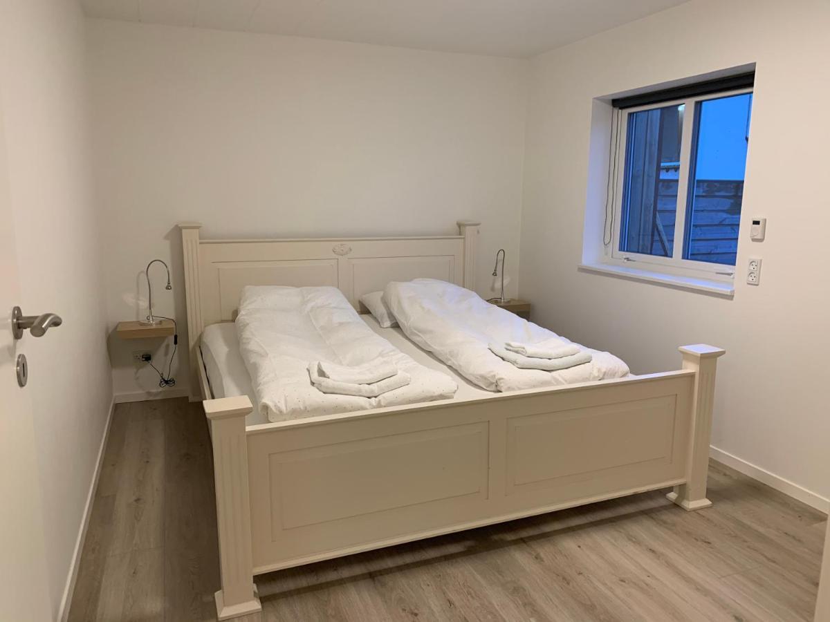 Spacious Apartment On N.P.Gota 8A, Klaksvík المظهر الخارجي الصورة
