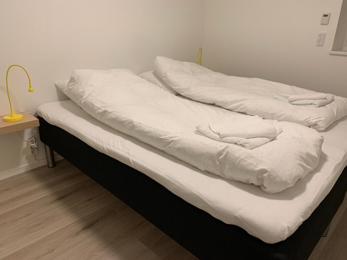 Spacious Apartment On N.P.Gota 8A, Klaksvík المظهر الخارجي الصورة